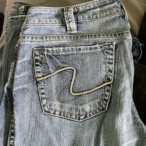 Silver jeans low rise flare 32/33